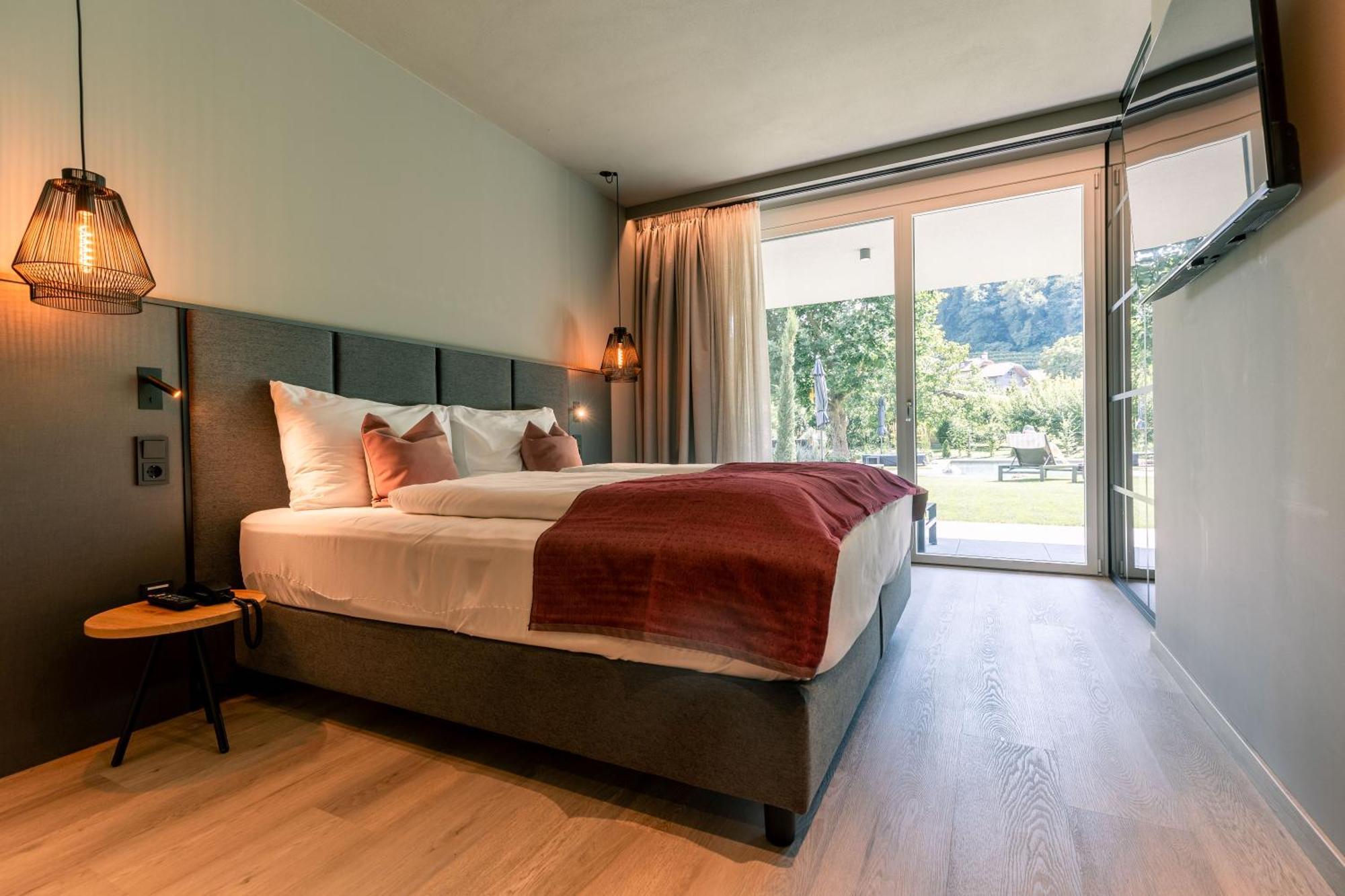 Belia Lofts - Adults Only - Apartments Appiano Sulla Strada Del Vino Dış mekan fotoğraf